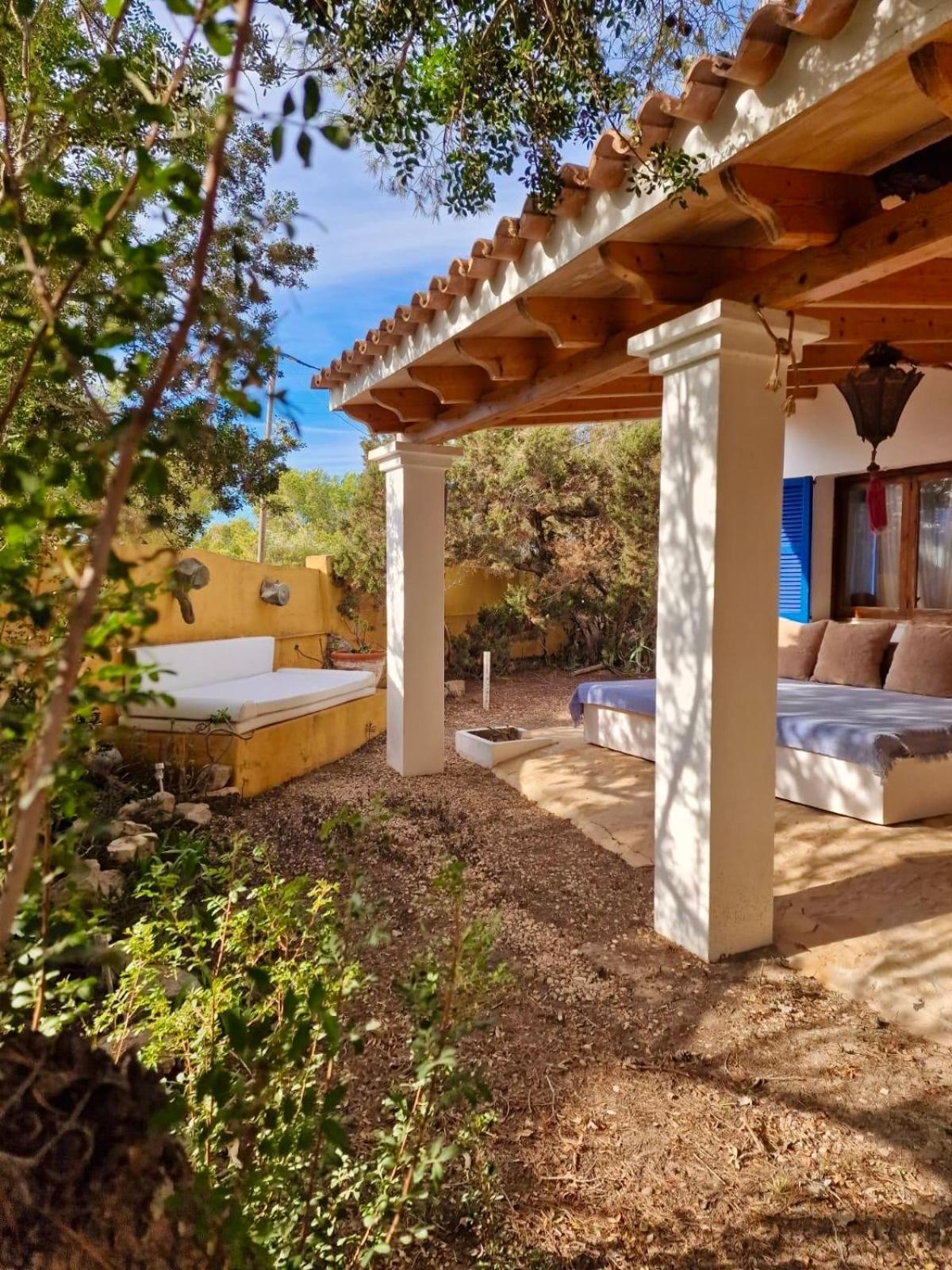 Casa de Férias Casa Migjorn, Immersa Nella Natura A Pochi Passi Dal Mare